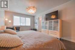 16 DENARIUS CRESCENT | Richmond Hill Ontario | Slide Image Seventeen