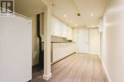 16 DENARIUS CRESCENT | Richmond Hill Ontario | Slide Image Thirty-six
