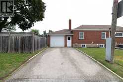 2 MIDHOLM DRIVE | Toronto Ontario | Slide Image Forty