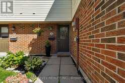 68 - 28 DONALD STREET | Barrie Ontario | Slide Image Five