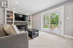 495 TIPPERTON CRESCENT | Oakville Ontario | Slide Image Six