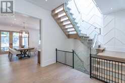 231 WEDGEWOOD DRIVE | Oakville Ontario | Slide Image Eight