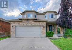 139 PEBBLECREEK DRIVE | Kitchener Ontario | Slide Image One