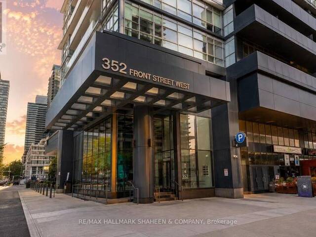1815 - 352 FRONT STREET W Toronto Ontario, M5V 1B5 - 3 Bedrooms Condo For Sale