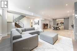18 FLORENCE DRIVE | Oakville Ontario | Slide Image Thirty