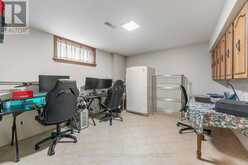 48 WELDRICK ROAD W | Richmond Hill Ontario | Slide Image Thirty