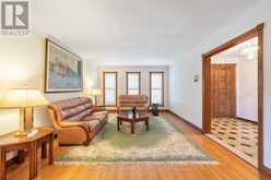 48 WELDRICK ROAD W | Richmond Hill Ontario | Slide Image Five