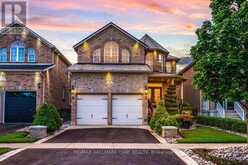 12 PARISIAN CRESCENT | Barrie Ontario | Slide Image One