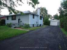 A&B - 35 TAUVETTE STREET | Ottawa Ontario | Slide Image Two