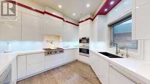 64 AVIEMORE DRIVE | Toronto Ontario | Slide Image Fifteen