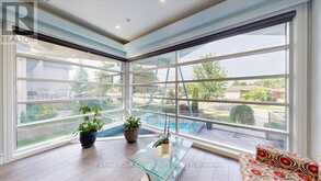 64 AVIEMORE DRIVE | Toronto Ontario | Slide Image Eight