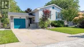 10 LATZER CRESCENT | Brantford Ontario | Slide Image Six