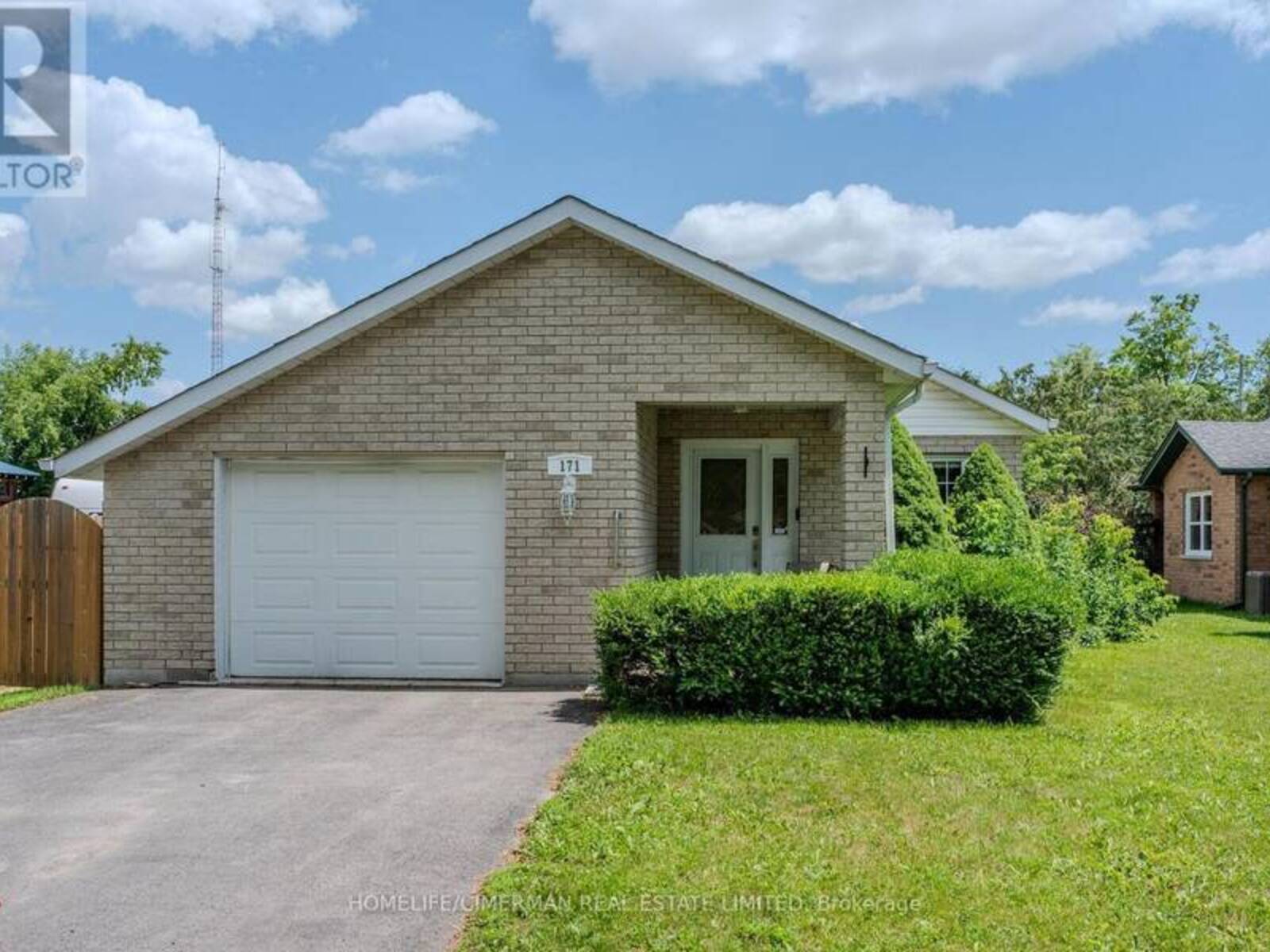 171 MAIN STREET, Bobcaygeon, Ontario K0M 1A0