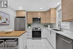 42 FRANKLIN AVENUE | Toronto Ontario | Slide Image Nine