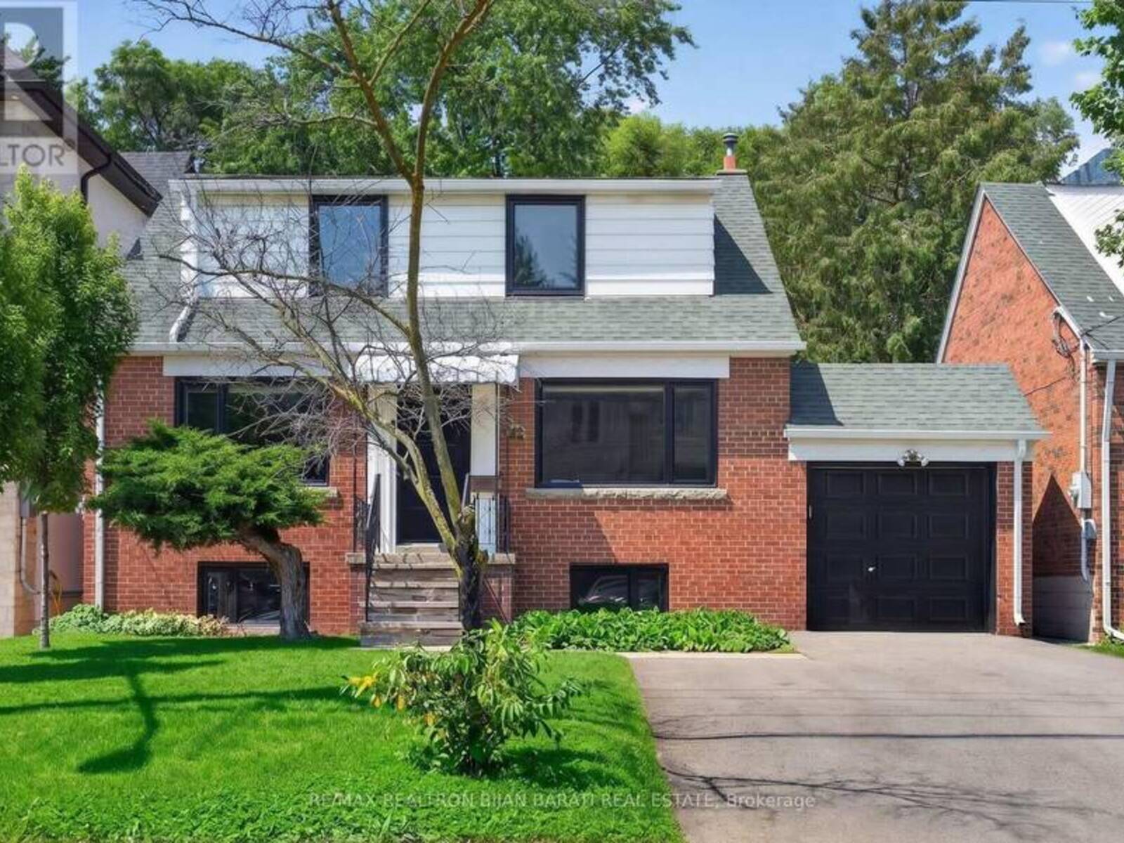 42 FRANKLIN AVENUE, Toronto, Ontario M2N 1B6