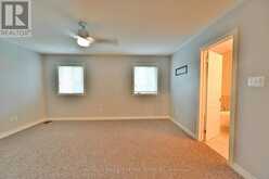 10 LUNDIGAN DRIVE | Georgina Ontario | Slide Image Nine