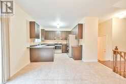 10 LUNDIGAN DRIVE | Georgina Ontario | Slide Image Eight