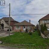 68 ELM GROVE AVENUE | Richmond Hill Ontario | Slide Image Four