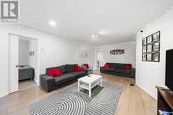 527 GLENGARRY AVENUE | Toronto Ontario | Slide Image Sixteen
