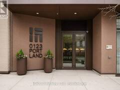 303 - 123 PORTLAND STREET Toronto Ontario, M5V 2N4