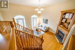 9 FLATBUSH LANE | Brampton Ontario | Slide Image Thirteen