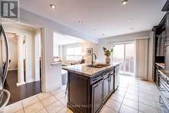 9 FLATBUSH LANE | Brampton Ontario | Slide Image Ten