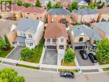 9 FLATBUSH LANE | Brampton Ontario | Slide Image Two
