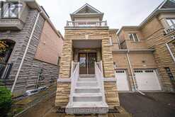 8 BRISTLEWOOD CRESCENT | Vaughan Ontario | Slide Image Four