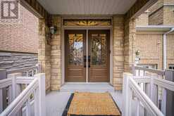 8 BRISTLEWOOD CRESCENT | Vaughan Ontario | Slide Image Five