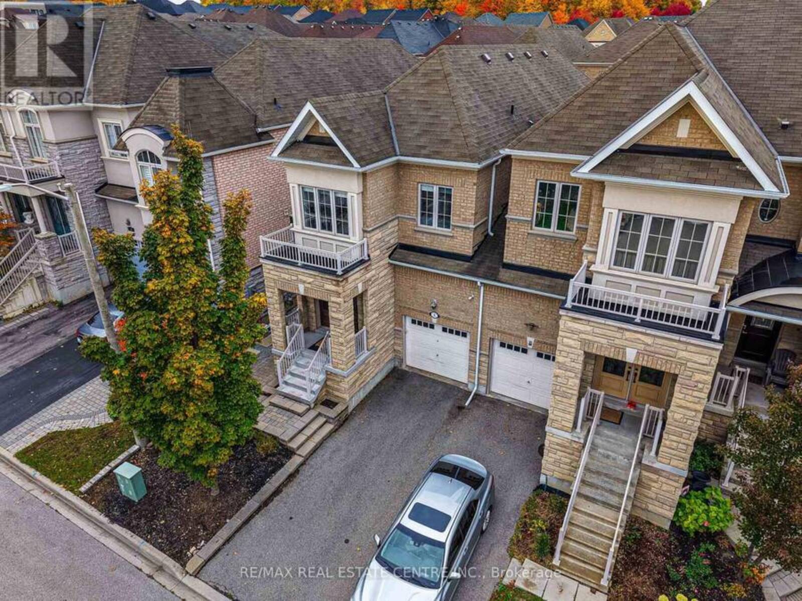 8 BRISTLEWOOD CRESCENT, Vaughan, Ontario L4J 0H4