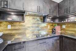 7 COSSAR DRIVE | Aurora Ontario | Slide Image Sixteen