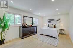 7 COSSAR DRIVE | Aurora Ontario | Slide Image Eighteen