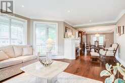 994 COURTLAND DRIVE | Ancaster Ontario | Slide Image Eight