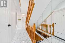 16 CHASE COURT | Markham Ontario | Slide Image Sixteen