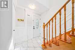 16 CHASE COURT | Markham Ontario | Slide Image Five