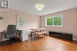 1096 WESTBROOK ROAD | Hamilton Ontario | Slide Image Twenty