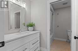 1096 WESTBROOK ROAD | Hamilton Ontario | Slide Image Twenty-three
