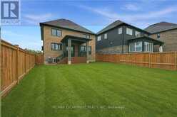 7 BARTLETT AVENUE | Grimsby Ontario | Slide Image Thirteen