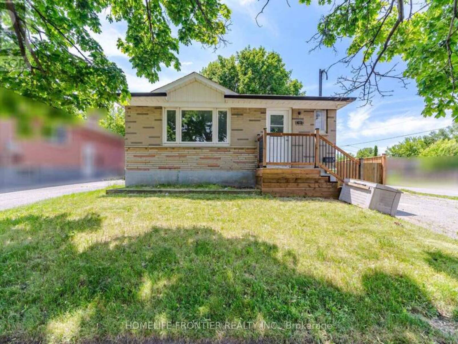 651 OLIVE AVENUE, Oshawa, Ontario L1H 2R9
