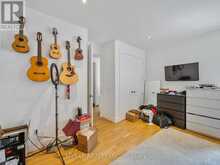 427 CRAWFORD STREET | Toronto Ontario | Slide Image Thirty