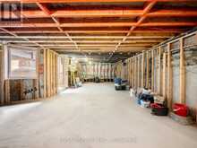 427 CRAWFORD STREET | Toronto Ontario | Slide Image Forty