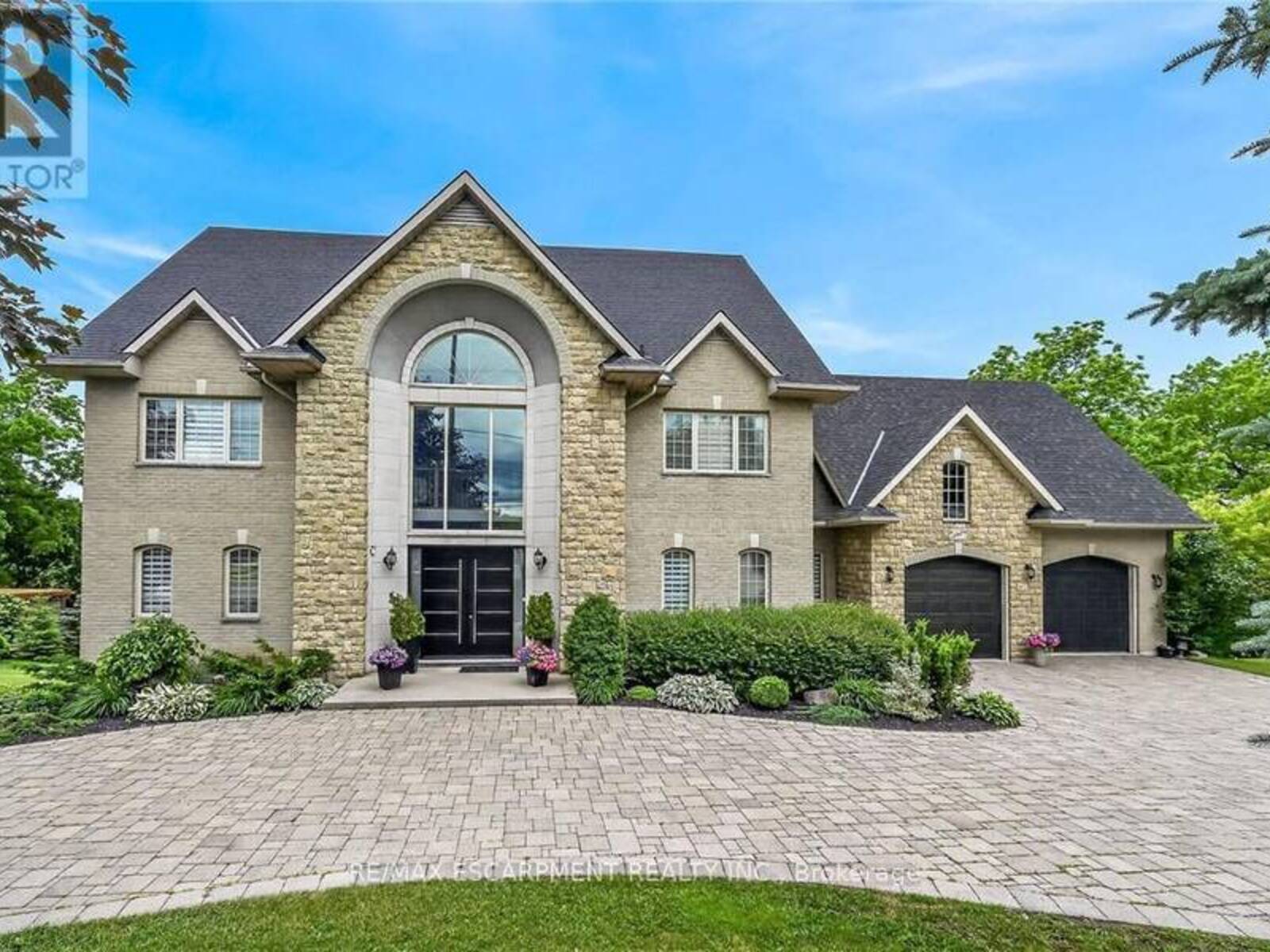 397 CAITHNESS STREET E, Caledonia, Ontario N3W 1C8