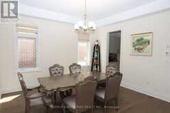 11 DAVID DUNLAP BOULEVARD | Richmond Hill Ontario | Slide Image Seven