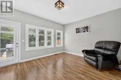 72 DECAROLIS CRESCENT | Angus Ontario | Slide Image Ten