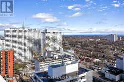 3402 - 2221 YONGE STREET | Toronto Ontario | Slide Image Twenty-nine
