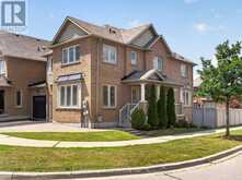 95 STOYELL DRIVE | Richmond Hill Ontario | Slide Image Two