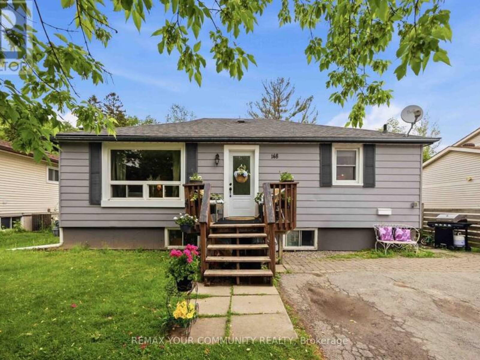 148 BAYVIEW AVENUE, Georgina, Ontario L4P 2S9