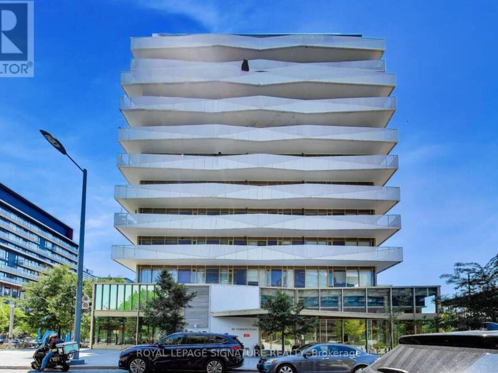 1005 - 60 TANNERY ROAD, Toronto, Ontario M5A 0S8