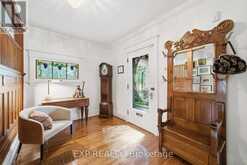 59 ROSEVIEW AVENUE | Richmond Hill Ontario | Slide Image Six