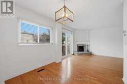 40 GLEN HOLLOW AVENUE | Toronto Ontario | Slide Image Thirteen